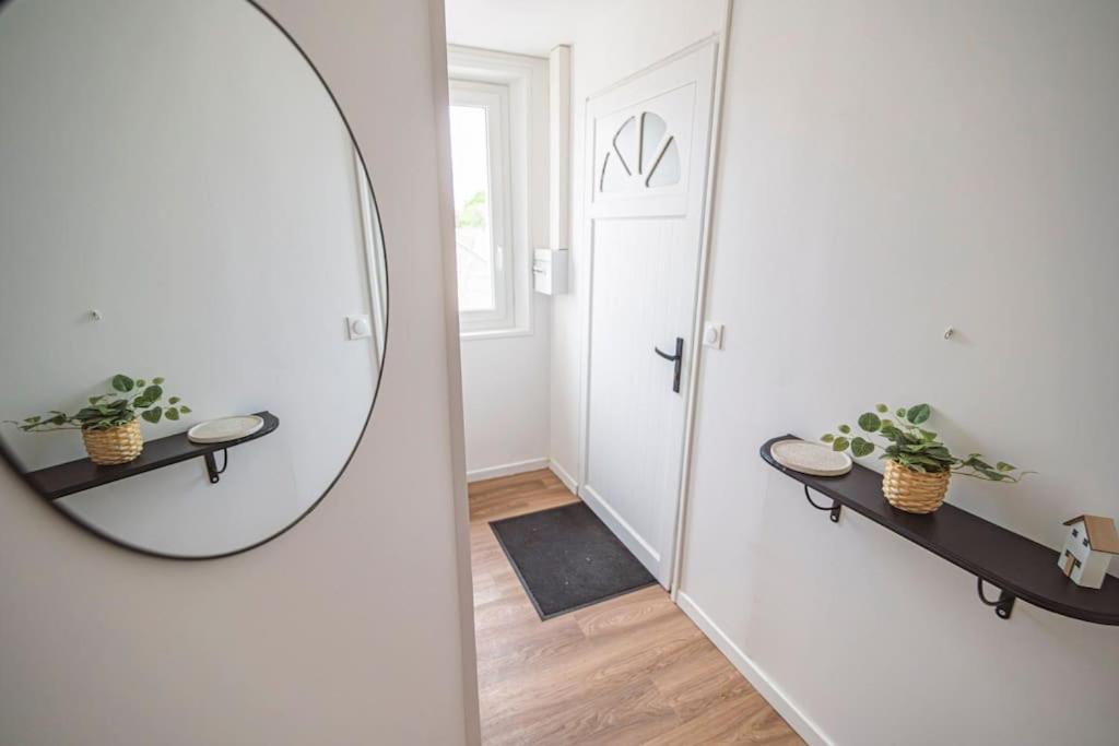 "Le Chaleureux" Appartement Pour 4 Personnes Isles-sur-Suippe Extérieur photo