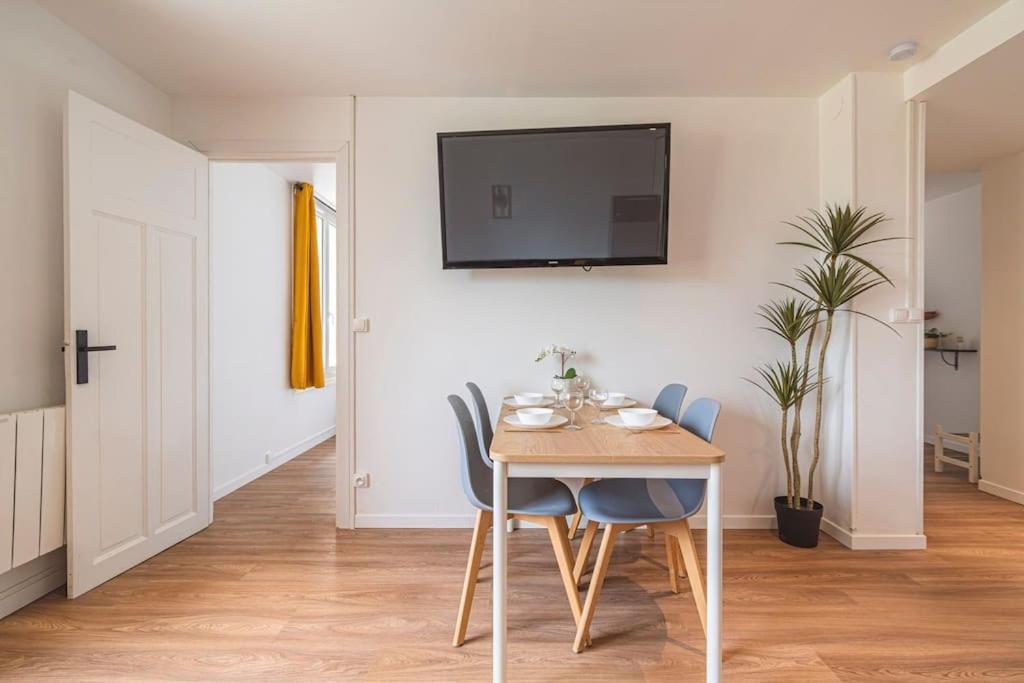 "Le Chaleureux" Appartement Pour 4 Personnes Isles-sur-Suippe Extérieur photo